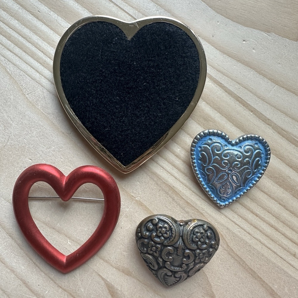 VTG‎ Heart Brooch Pin Lot Of  4 Enamel Felt Multicolor Valentines Love Romance